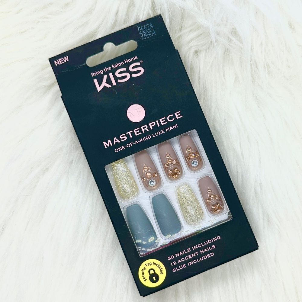Kiss Press-On Nails Bundle Set, Masterpiece, imPress, and Press-on Styles, NIB - Picture 3 of 4